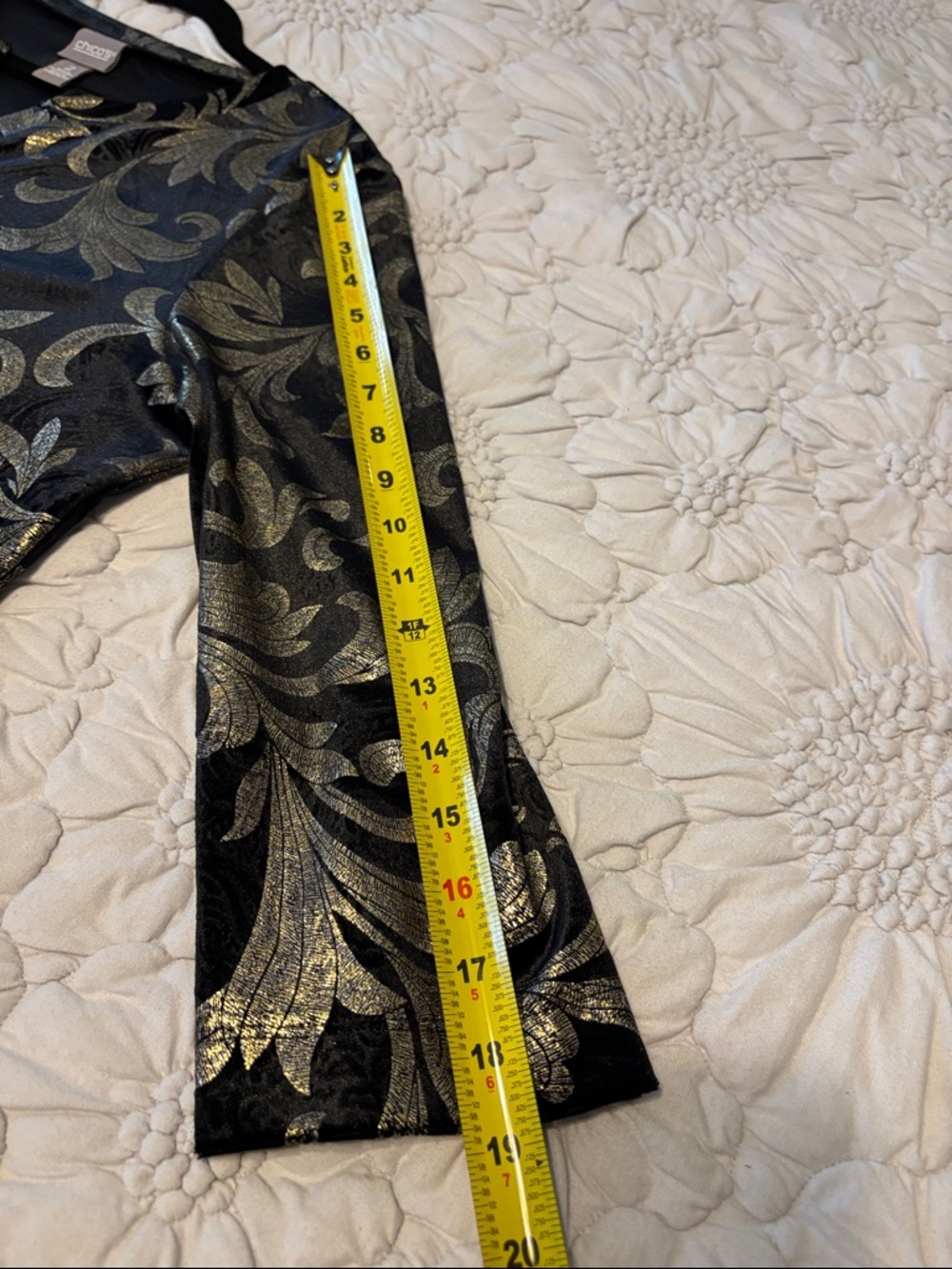 NWOT Chico's Elegant Black and Gold Top - Picture 7 of 7